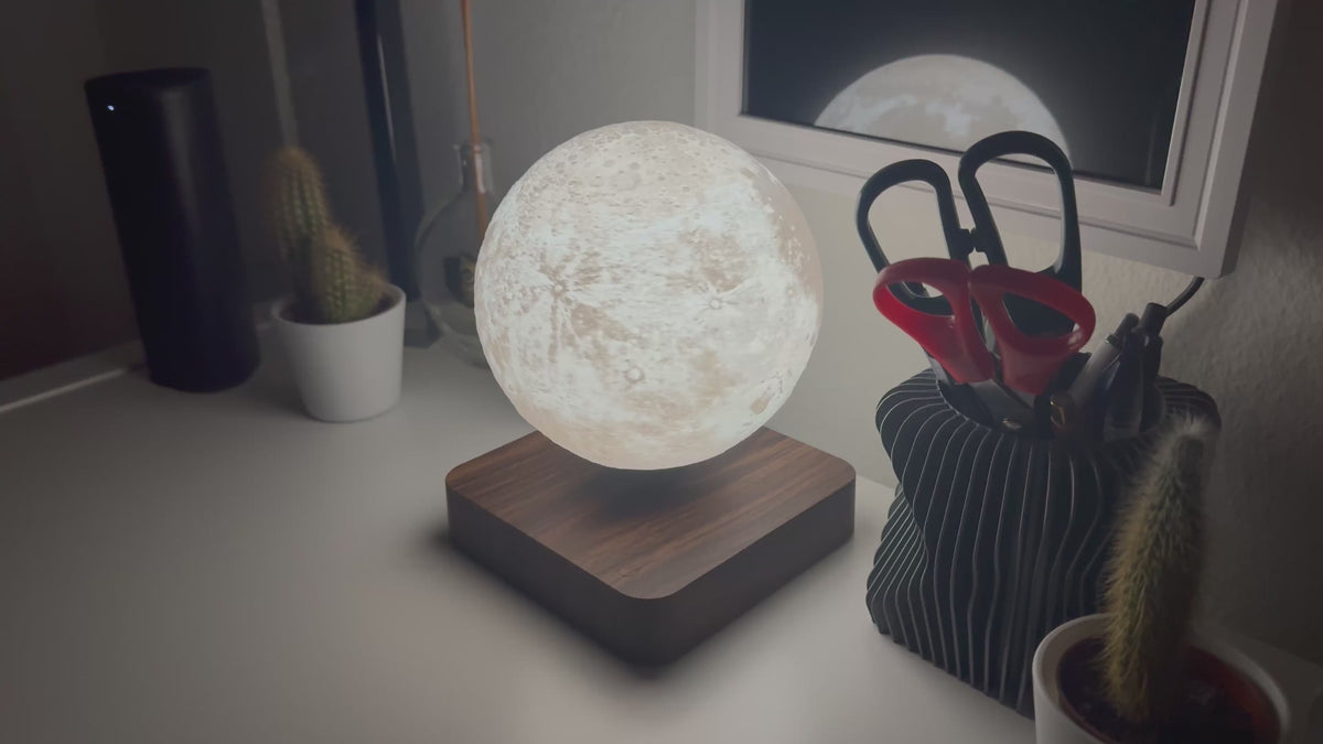 Beispielsvideo, das zeigt wie der Smart-Moon sich dreht